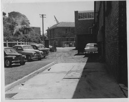 7GIPARKING1963
